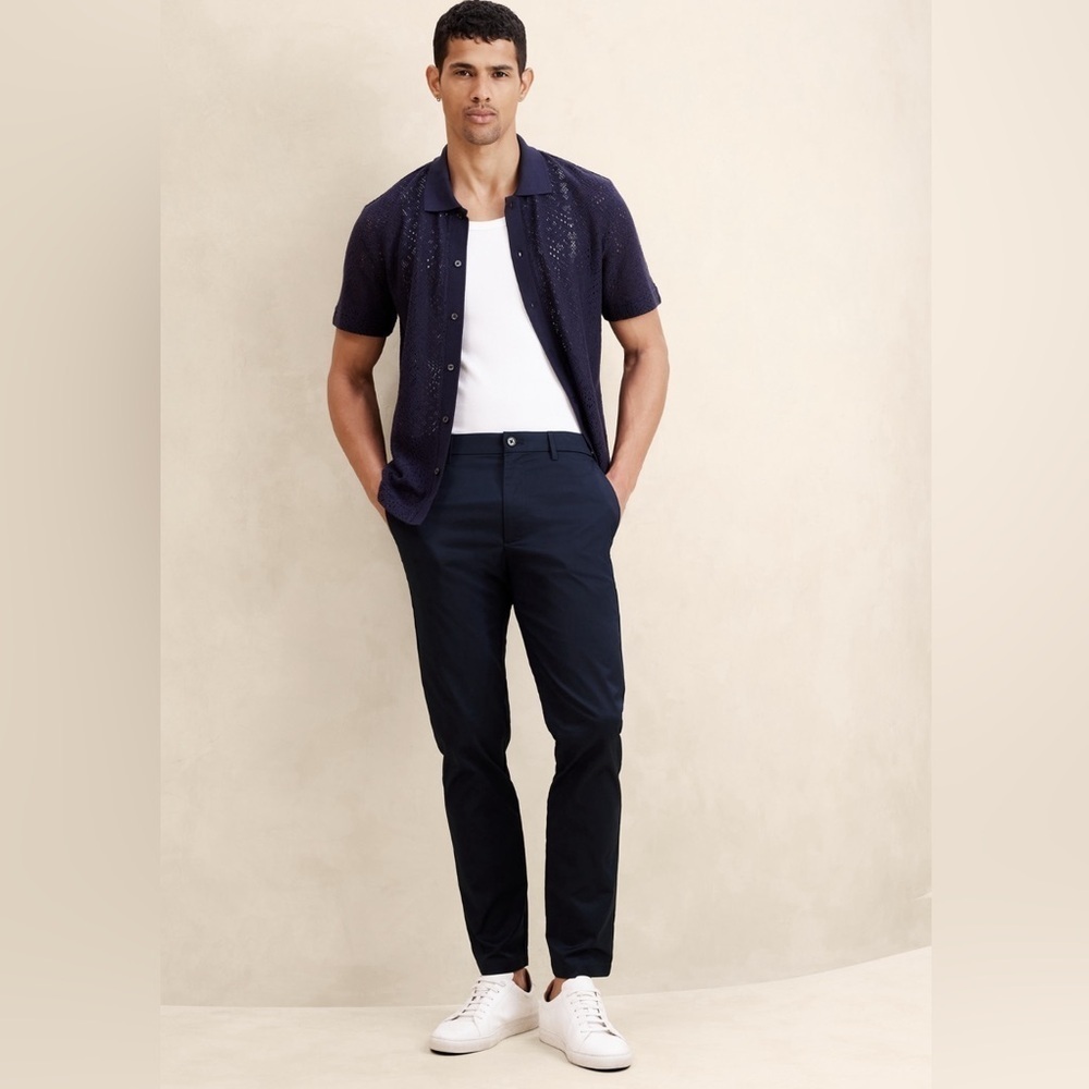 NWT Banana Republic Men’s Slim Core Temp Navy Pants Size 35 x 32.
